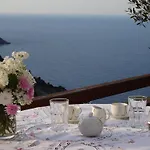 Rose Σπίτι διακοπών Γλώσσα